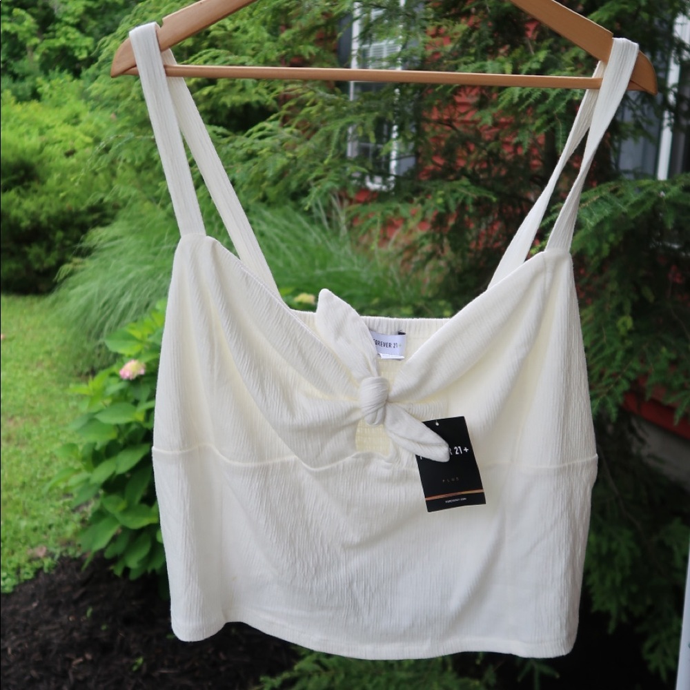 NWT Forever 21 Plus Tie-Front White Crop Tank